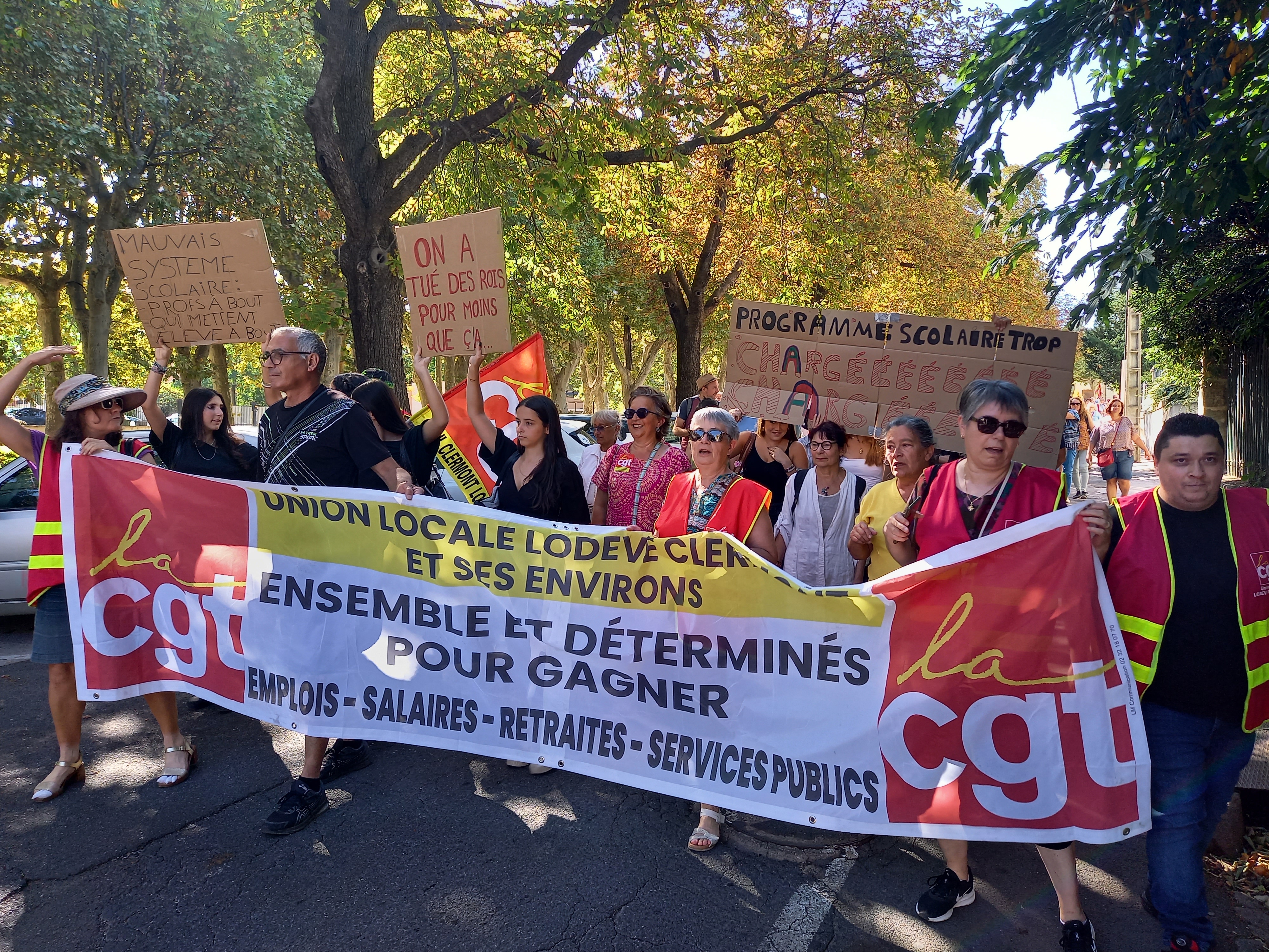 PLUS DE 500 MANIFESTANTS A CLERMONT