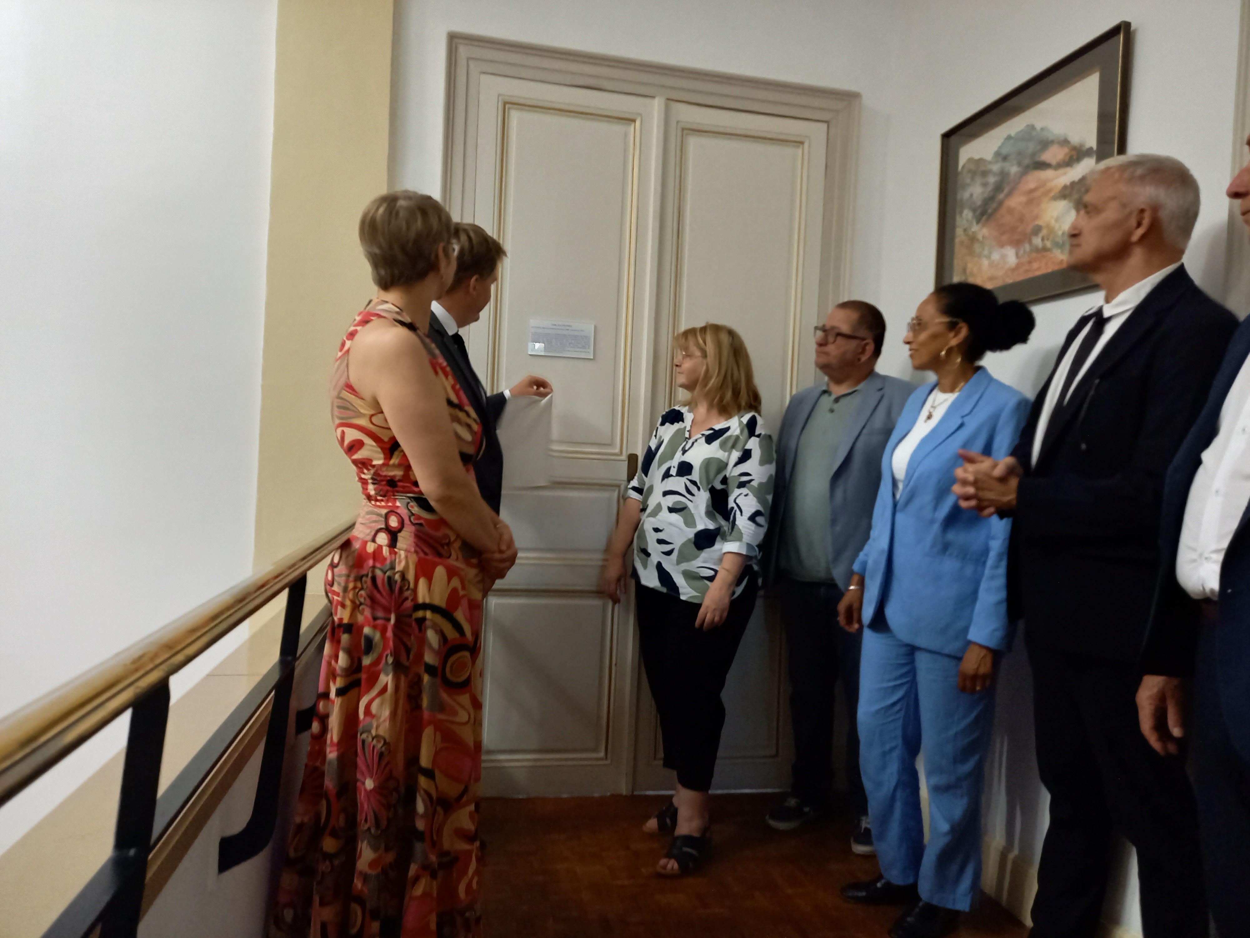 eva-delmas-mise-a-l-honneur-a-la-sous-prefecture