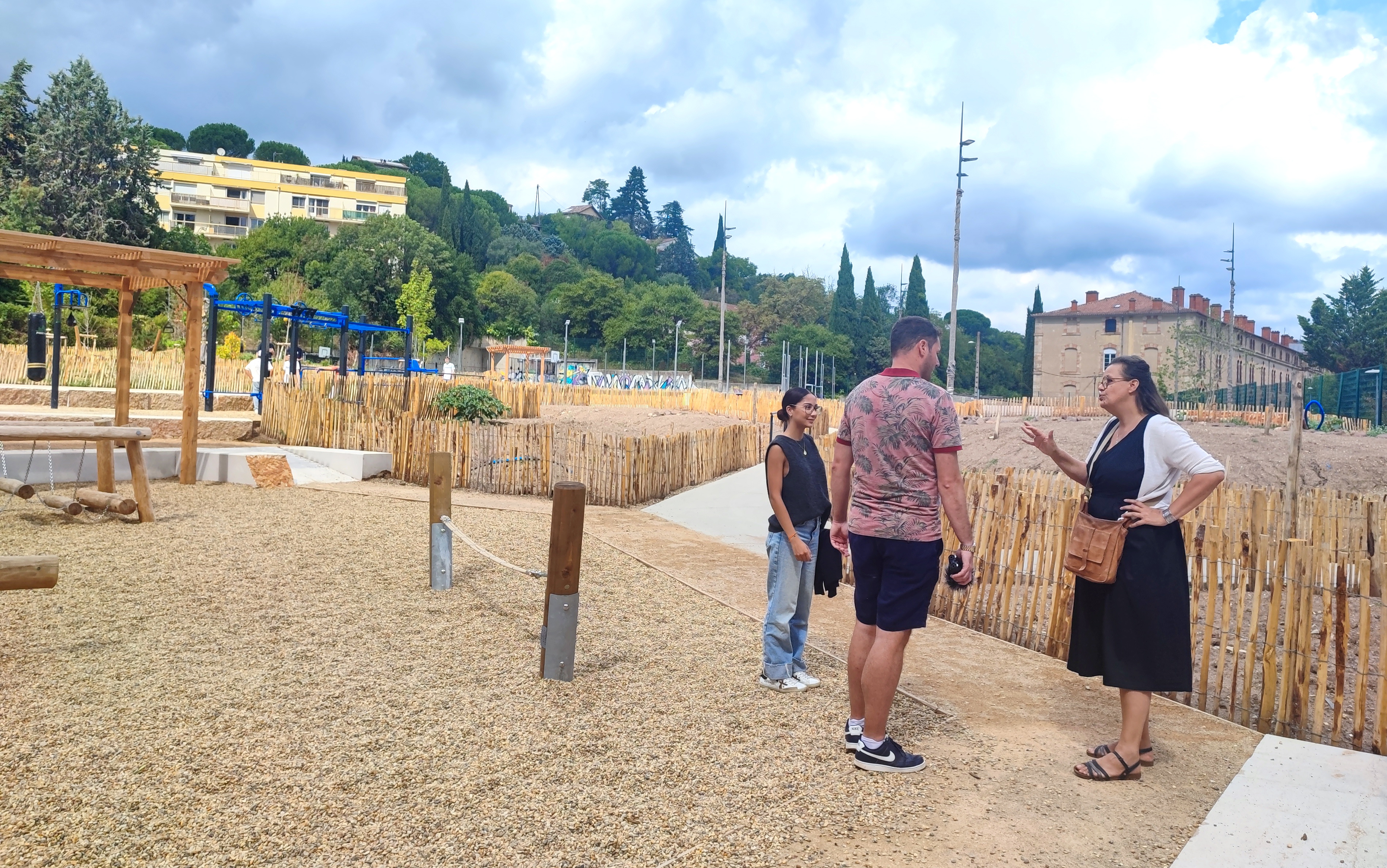 L'AIRE DE GREZAC OUVERTE A LODEVE