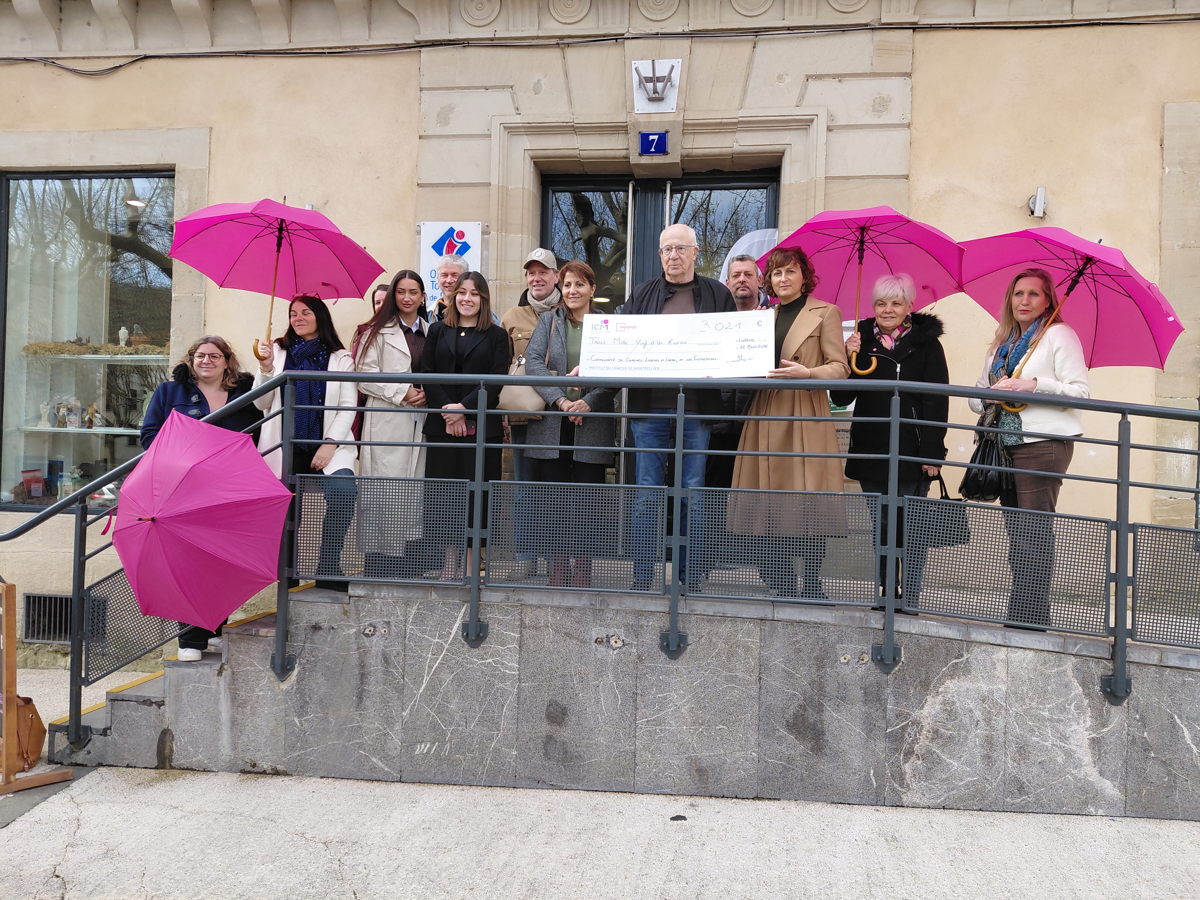 3021 € RÉCOLTÉS POUR OCTOBRE ROSE EN LODEVOIS ET LARZAC 3021 € RÉCOLTÉS POUR OCTOBRE ROSE EN LODEVOIS ET LARZAC